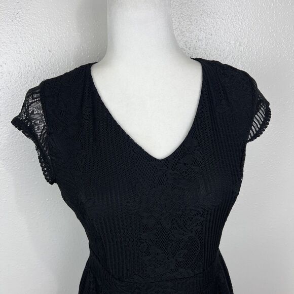 NY Collection Dress Women Extra Small Black Floral Lace Short Sleeve Fit Flare - Picture 6 of 11